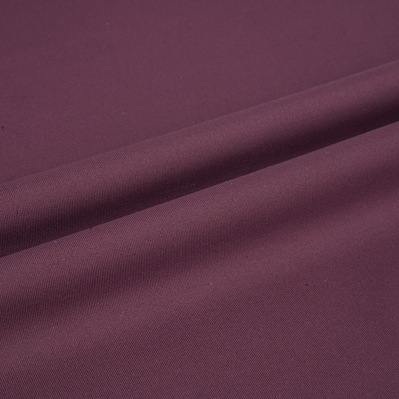 21SP012 77% Polyester 23% spandex elastickú hladkú broskyňovú blokujúcu tkaninu