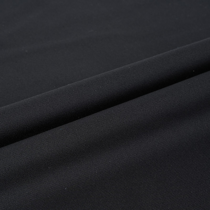 23L08011 Všestranný pohodlný nylon-spandex Warp Satin Strip Stripe Urban Leisure Sports Tkaniny